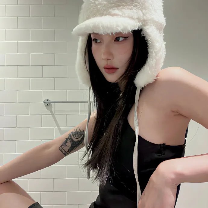 恋爱脑后宫求生指南